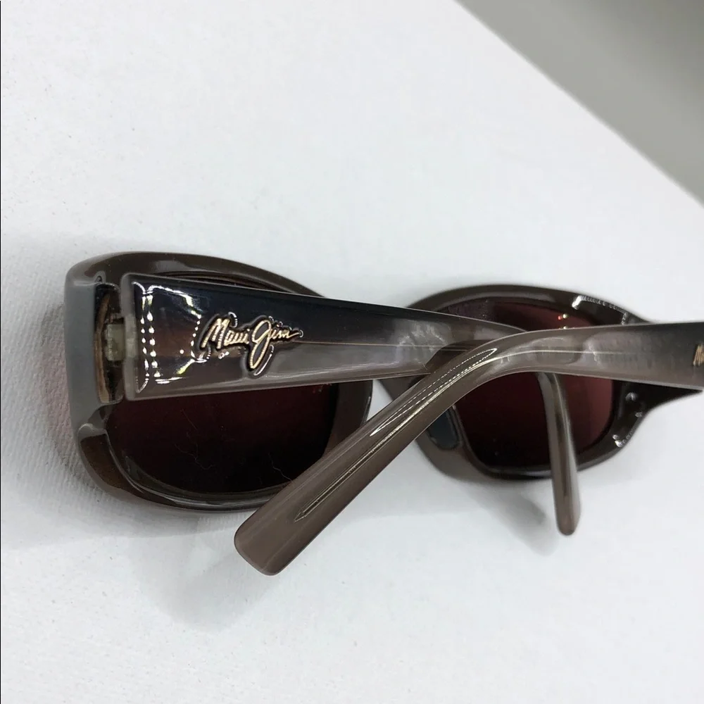 Maui Jim Punchbowl MJ219-01 Sunglasses Brown GOOD Condition UNISEX Choco Fade